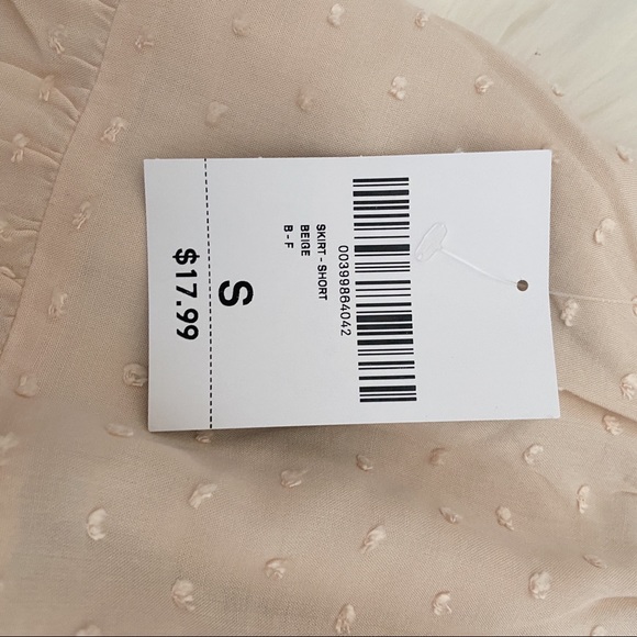 Beige mini skirt - Picture 3 of 4